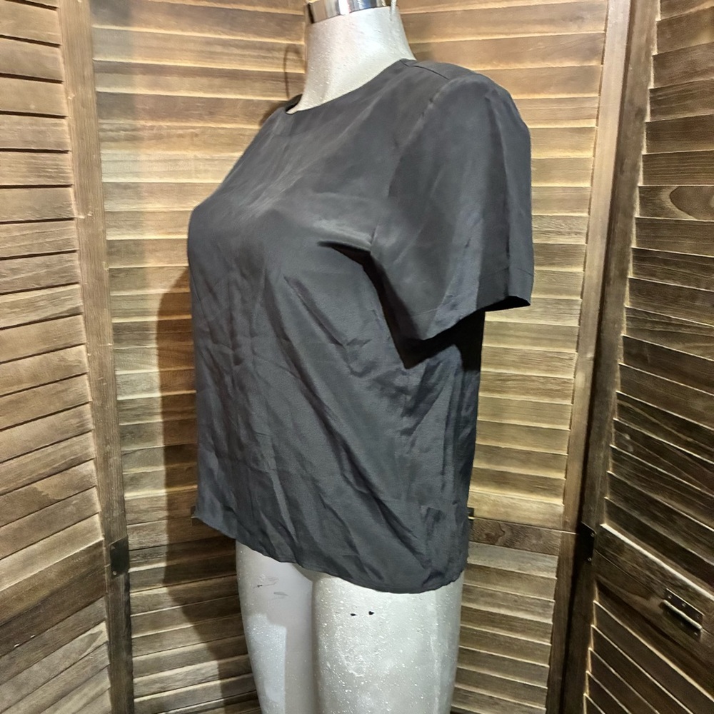 Vintage Anna & Frank 100% Silk Black Blouse Top Classic Minimalist Medium Basics - Picture 8 of 8